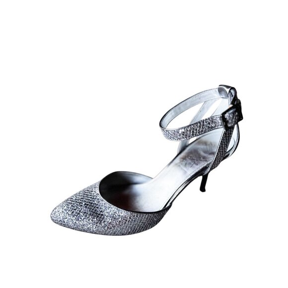 Marc Fisher Pumps Size 8M Silver Multi Fabric Ankle Strap Pointed Toe READ - Picture 1 of 11